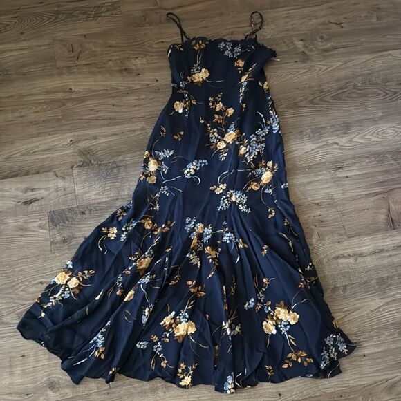 REFORMATION Lilibet Dress in Navy - Picture 3 of 5